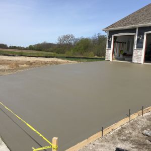 FRONT DRIVEWAY
