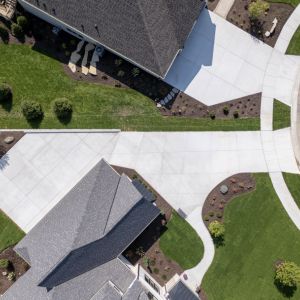 Menomonee Falls Homes - Driveways